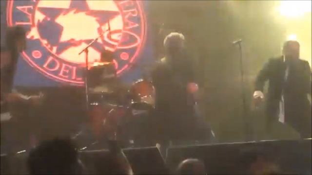 LA BANDA TRAPERA DEL RIO Ciutat podrida Sala Salamandra 2019 смотреть онлайн