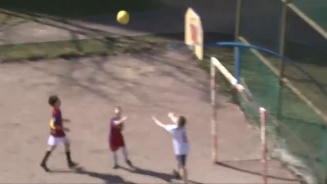 Георгий Черданцев ЖЖЕТ. Дворовой футбол смотреть онлайн