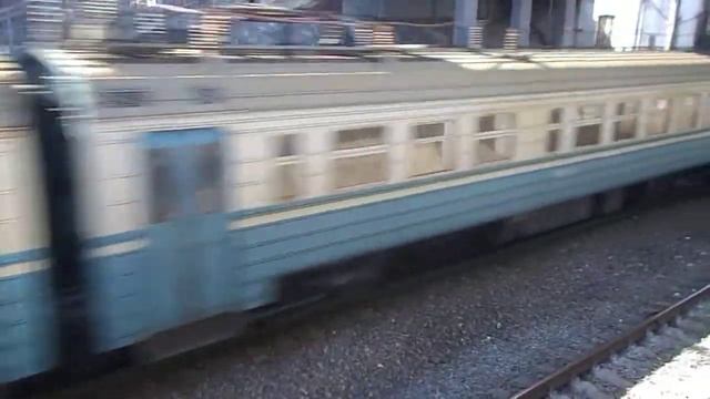 ЭР9М-538/553 на Северной платформе смотреть онлайн