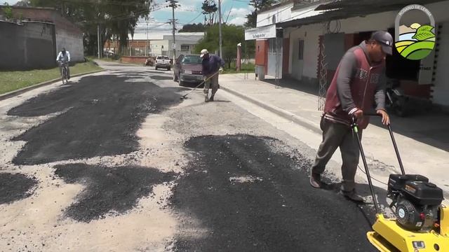 TRABAJOS DE BACHEO EN B° EL HUASCO - NOTA NÉSTOR MÉNDEZ смотреть онлайн