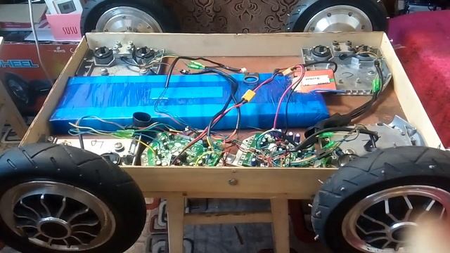 Платформа из гироскутера полный привод. Подключение двух плат