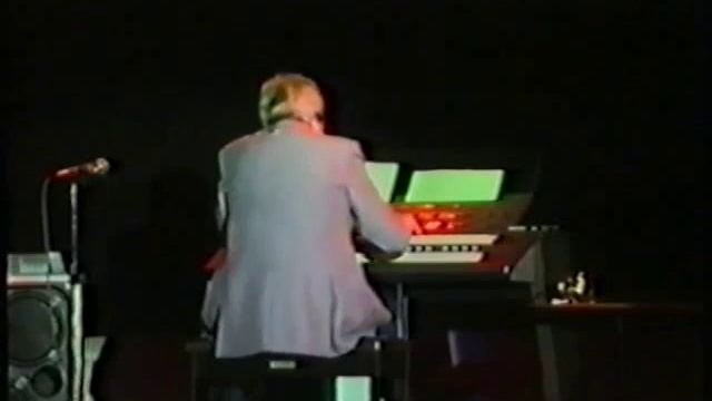 How High The Moon Yamaha HX 1 Harry Stoneham смотреть онлайн