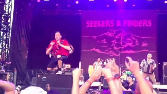 Gogol Bordello perform Wonderlust King live Riot Fest 2017 смотреть онлайн
