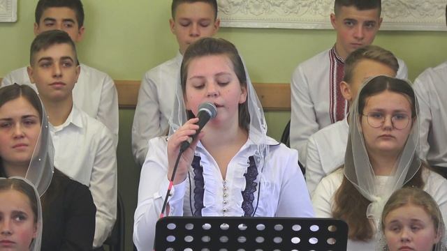Вірш: "Життя яке воно прекрасне" - Андріана Шклярук смотреть онлайн