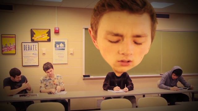 Big Head Big Problems (BobbleHead Effect) смотреть онлайн