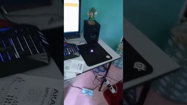 eris 3.5 right speker not function, just bougth it смотреть онлайн