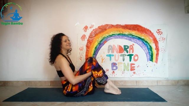 Yoga per la mobilità addominale - Yoga per la parete addominale | Yoga con Yogin Bambu смотреть онлайн