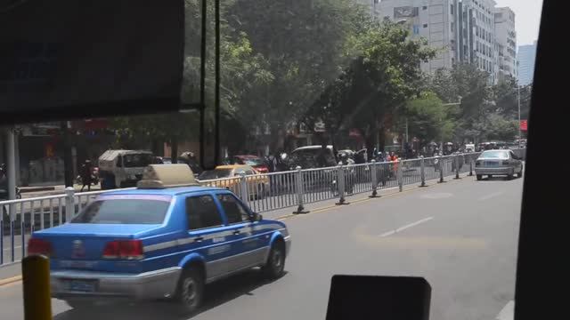 Китай (Хайнань). На дорогах Санья смотреть онлайн