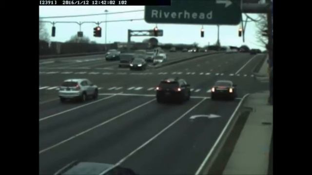 Right Turn on Red; Tickets with Red Light Camera System смотреть онлайн