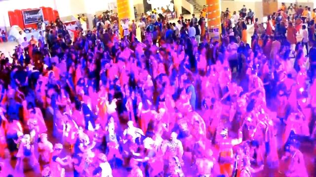 Fusion Bollywood Dandiya Night смотреть онлайн