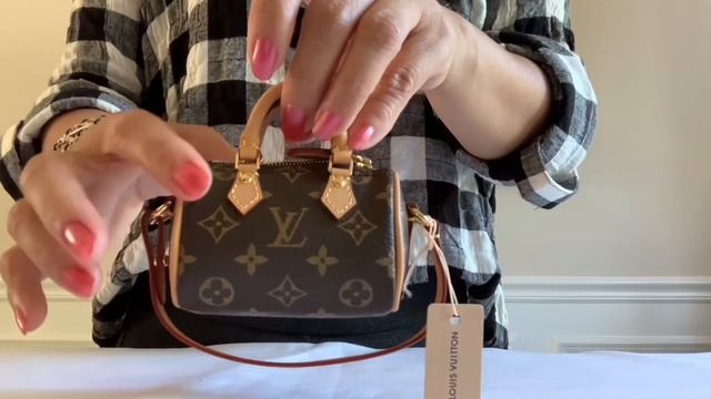 What FITS | Unboxing Louis Vuitton Speedy Bag Charm | Louis Vuitton New Release 2021 | Chanel LV смотреть онлайн