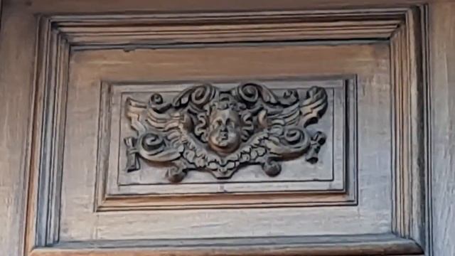Я снова в Чертозе в гостях у зелёного человека. Замерзшая ящерица смотреть онлайн