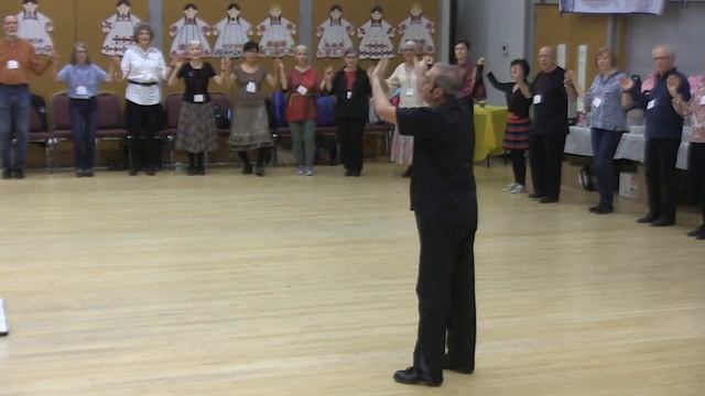 Hora din Tudora - Romania смотреть онлайн