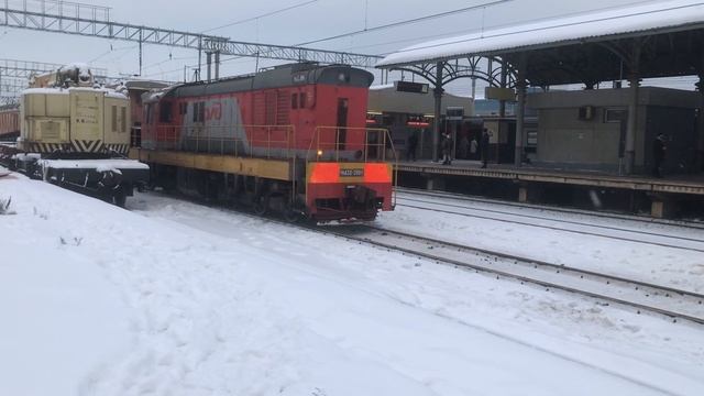 14.03.2023 ЭД4М-0260 прибывает на ст. Пушкино + ЧМЭ3-2861 смотреть онлайн