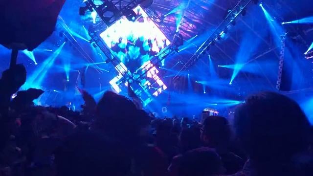 Ekali @ Beyond Wonderland 2019 - Ekali & 1 7 8 8 - L - R U I N vs. RL Grime - Shrine смотреть онлайн