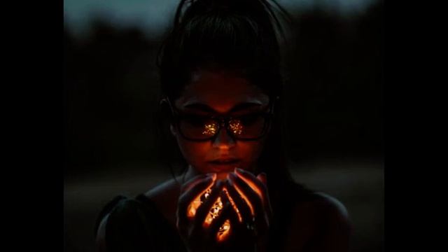 Женя Mad, Katya Tu - Пчелы в голове смотреть онлайн