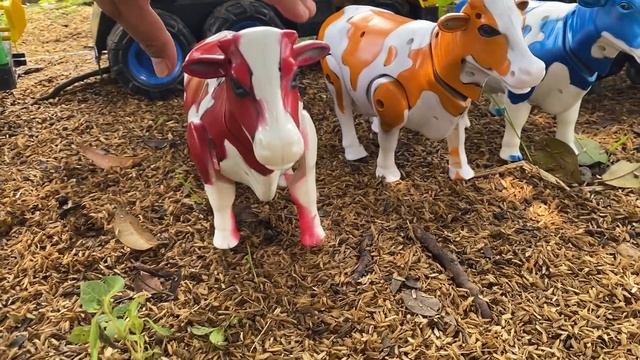 Keren.!! Truk Oleng Menemukan kucing lucu sapi Warna warni gorilla ayam angsa kambing beruang rusa смотреть онлайн