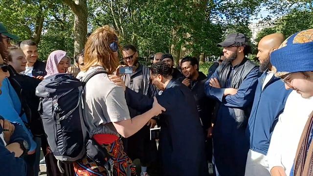 Darwinian(Atheist) Came to DESTR0Y Shamsi, DESTR0YED Speaker's corner смотреть онлайн