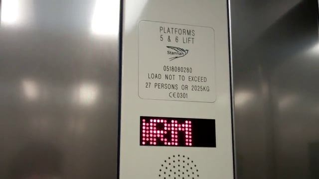 EA Foulds (Modernised by Stannah) Lift @ Preston Platforms 5 & 6 смотреть онлайн