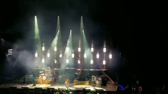 Lenny Kravitz- Are you gonna Go my way/ Love Revolution @ Montreal, 30.08.2019 смотреть онлайн