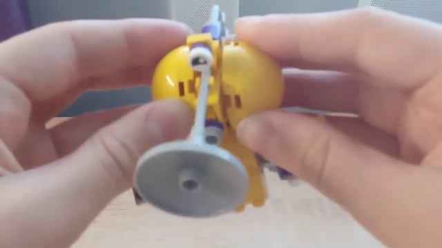 Лего миксели - миксель с трубой и магнитофоном шумит. смотреть онлайн