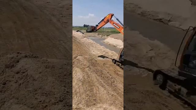10 inch Jet Sand Mining floating boat dredger pump sand gravel in China Hubeidischarge 300 m смотреть онлайн