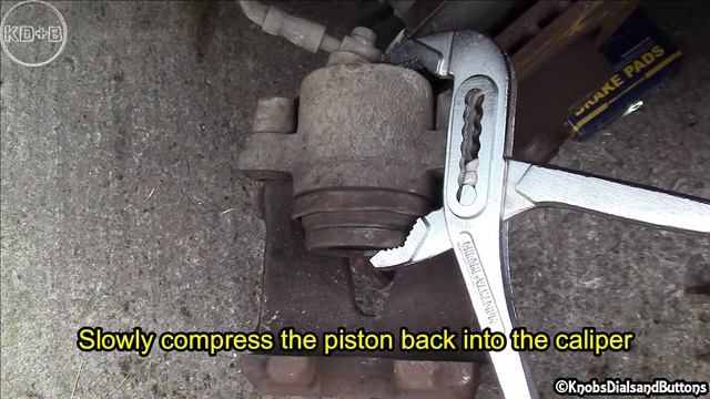 Compressing a Brake Caliper Piston Without any Special Tools смотреть онлайн