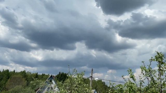 Дачный влог: раскрашиваем, разбираем шкафы, страдаем от жары смотреть онлайн
