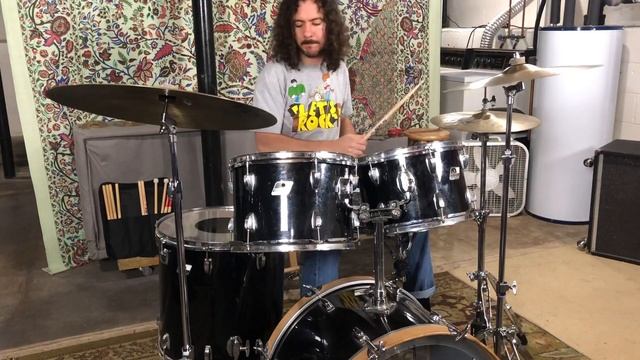 Ludwig S/L and Rocker II Five Piece Kit (‘80s) with Acrolite Snare Drum (1970) - Andrew Kahl смотреть онлайн