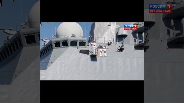 В Североморске принял участие новейший фрегат "Адмирал Касатонов" #североморск #фрегат #северныйфло смотреть онлайн