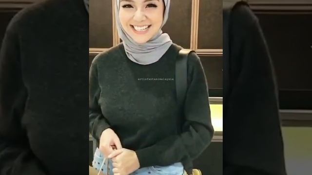 Mira Filzah-010 смотреть онлайн