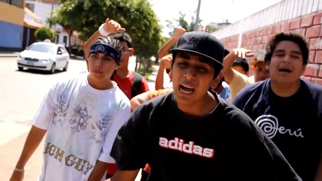 Criticas y criticas - Herz (Previo Videoclip) смотреть онлайн