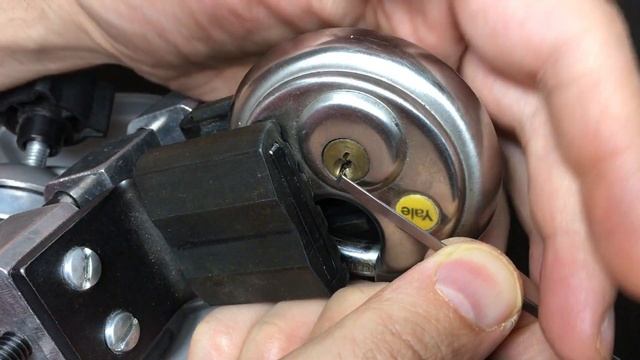 Yale Y130/70 Disc Padlock
