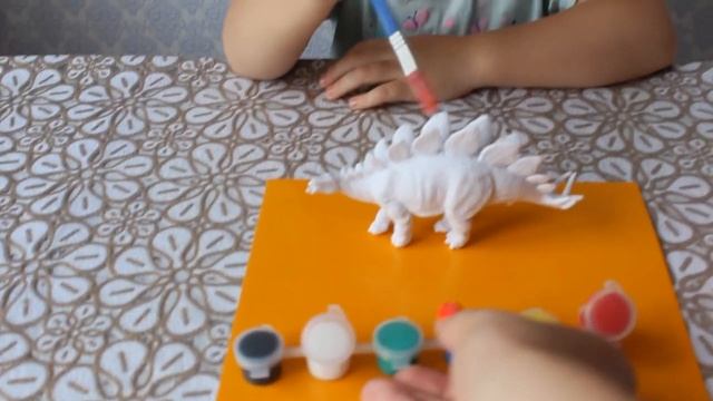 Обзор Набор РАСКРАШИВАЕМ Динозаврика Overview Set COLORING DINOSAUR смотреть онлайн