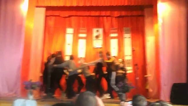 Танець "Казка" (Бурундуки) смотреть онлайн