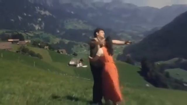 Govinda & Manisha (Achanak ) - Я поднимаю свой бокал смотреть онлайн