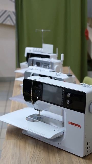 Мы обучаем на технике премиального уровня Bernina смотреть онлайн