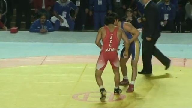 ЧЕ 2013 66 кг. Адам Курак - Алиев (Азербайджан) смотреть онлайн