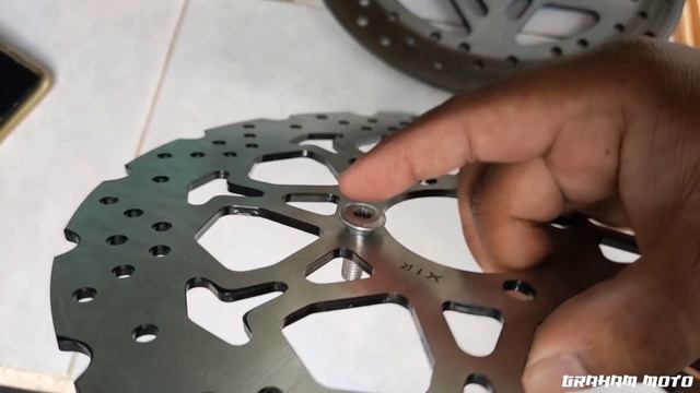 X1R 8 spoke mags for Gtr 150 installation. | Semi slim | Graham MOTO! смотреть онлайн