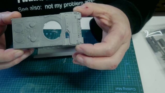 Takom 1/72 SLT56 & Leopard 2A7 смотреть онлайн