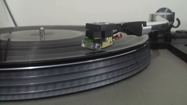 Black Sabbath - Paranoid смотреть онлайн