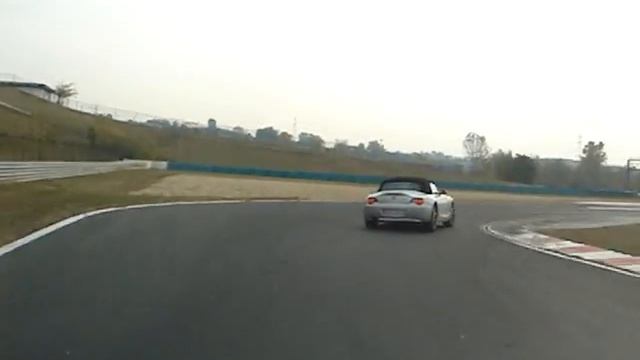 Corolla Ts vs Bmw Z4 Hungaroring смотреть онлайн
