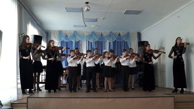 Ансамбль скрипачей БиДМШ № 1(смешанный возраст) смотреть онлайн