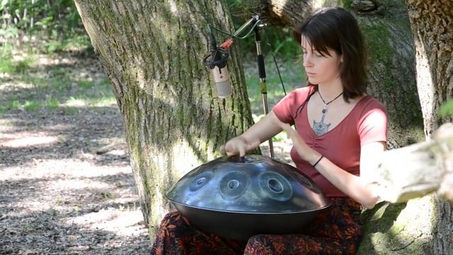 Surya Moana | Handpan | "Inside of the moon" смотреть онлайн