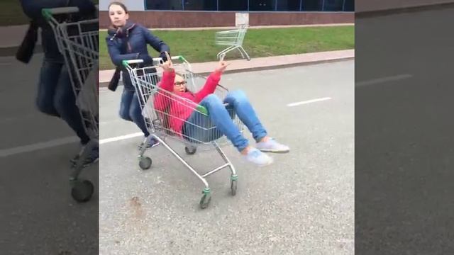 Тележка смотреть онлайн