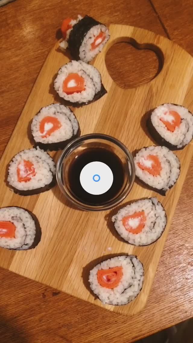 Быстрая закуска Роллы с лососевыми палочками