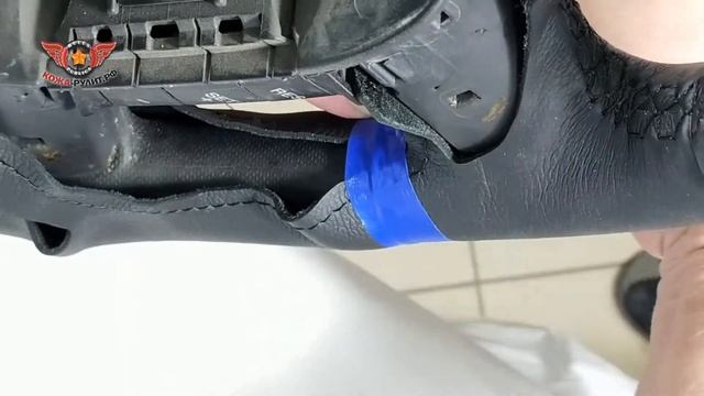 Пошаговая инструкция перетяжки руля Ford Focus II, Ford C-MAX I, Ford Tourneo Connect смотреть онлайн