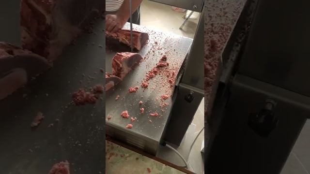 Пила для резки мяса Foodatlas смотреть онлайн
