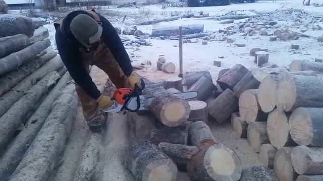 Stihl cutting 20' foot log in under two minutes смотреть онлайн