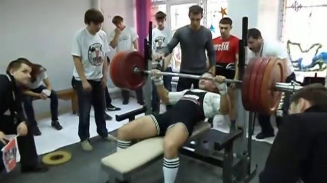 Уполовников Николай 205 кг!! смотреть онлайн
